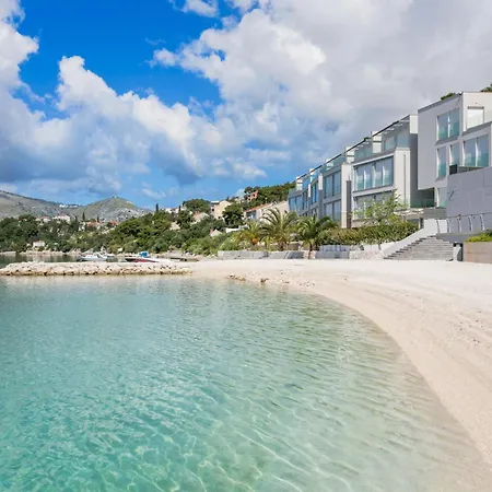 Guest house By The Sea - 15155 Trogir